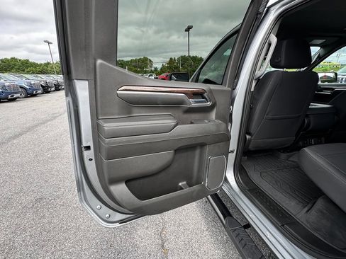 Used 2023 GMC Sierra 1500 Elevation AWD/4WD image 25