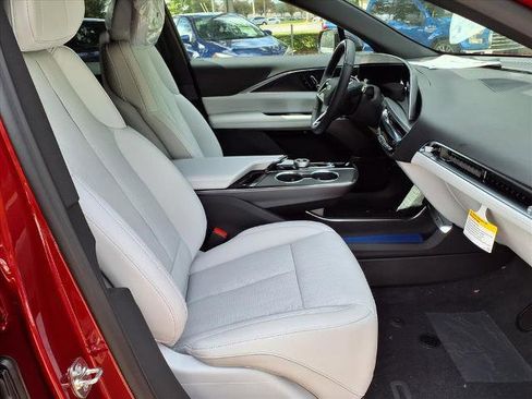 New 2026 Cadillac Lyriq Luxury RWD image 10