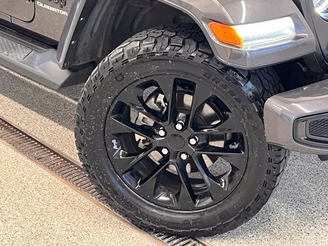 Used 2021 Jeep Gladiator Overland AWD/4WD image 25