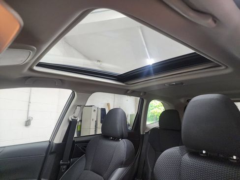 Used 2019 Subaru Forester Premium w/ Popular Package #1 AWD/4WD image 24