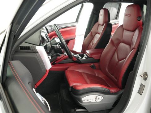 Used 2016 Porsche Cayenne GTS AWD/4WD image 37