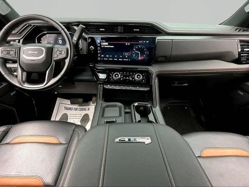 Used 2024 GMC Sierra 2500 AT4 w/ AT4 Premium Plus Package AWD/4WD image 16