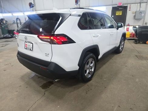 Used 2025 Toyota RAV4 XLE w/ Convenience Package image 6