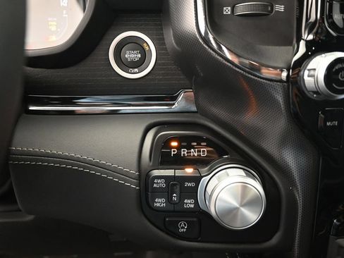 Used 2024 RAM 1500 Limited AWD/4WD image 22