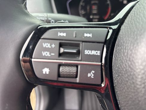 Used 2025 Honda Civic Sport image 24