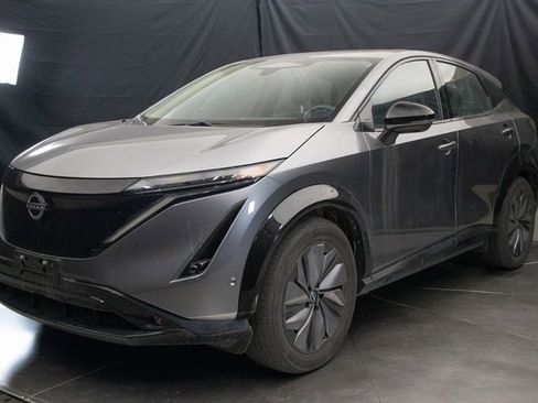 Used 2023 Nissan Ariya image 6