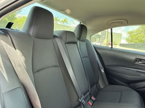 Used 2025 Toyota Corolla LE FWD image 26