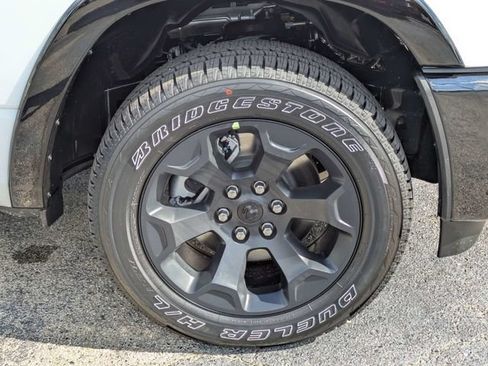 New 2026 RAM 1500 Big Horn AWD/4WD image 11