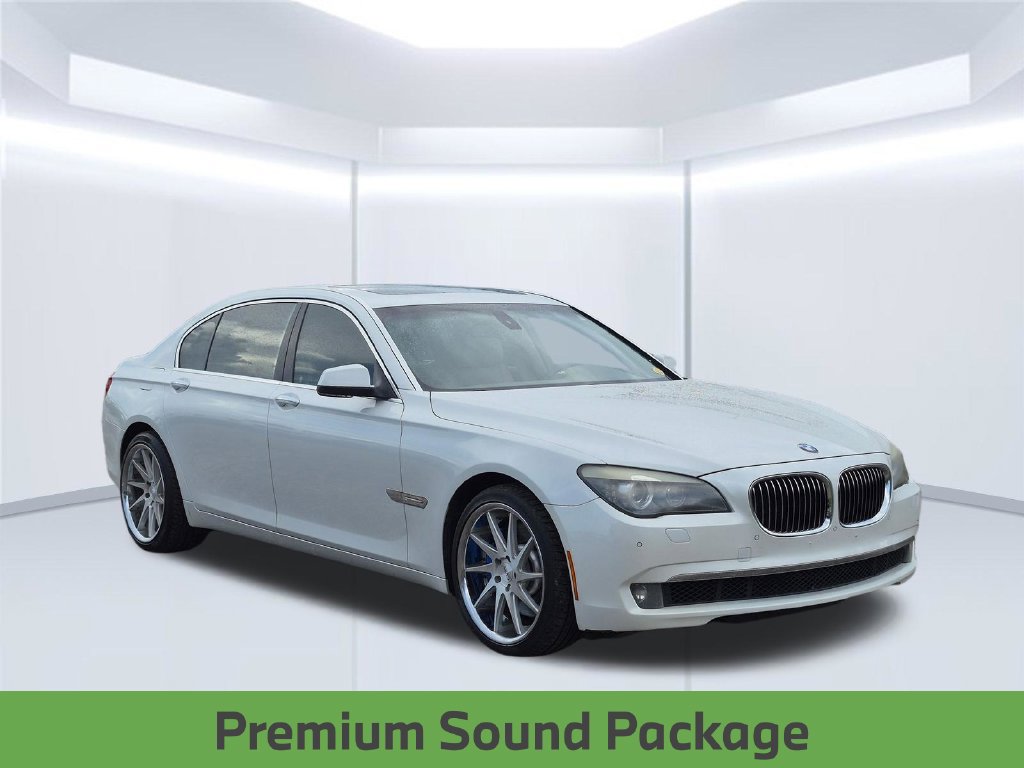 Used 2009 BMW 750Li RWD image 9