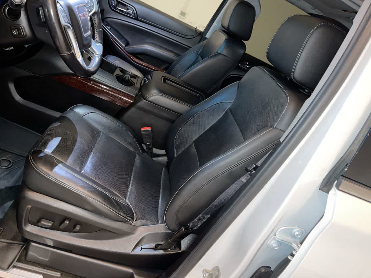 Used 2018 GMC Yukon SLT w/ Open Road Package AWD/4WD image 11