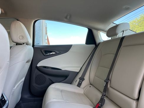 Used 2024 Chevrolet Malibu LT image 39