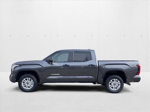 New 2025 Toyota Tundra SR5 image 5