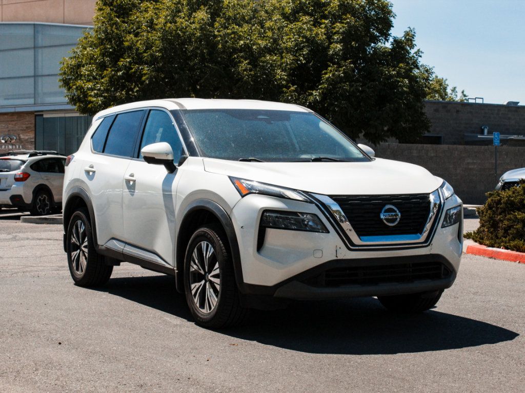 Used 2021 Nissan Rogue SV AWD/4WD image 3