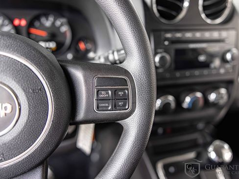 Used 2012 Jeep Patriot Sport image 21