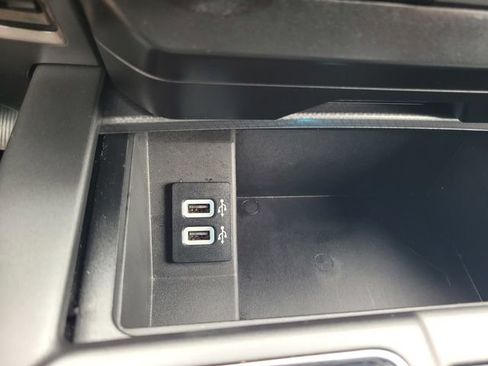 Certified 2017 Ford F150 XLT w/ Equipment Group 302A Luxury image 24