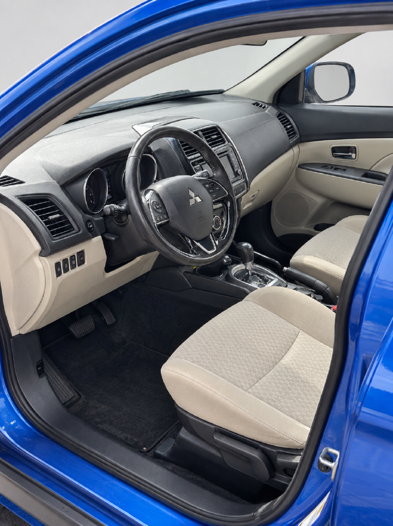 Used 2017 Mitsubishi Outlander Sport ES FWD image 6