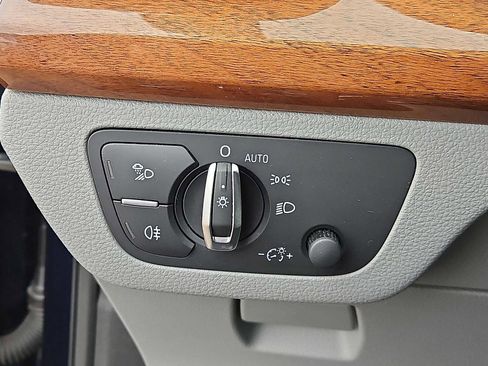 Used 2023 Audi Q5 2.0T Premium Plus w/ Premium Plus Package image 19