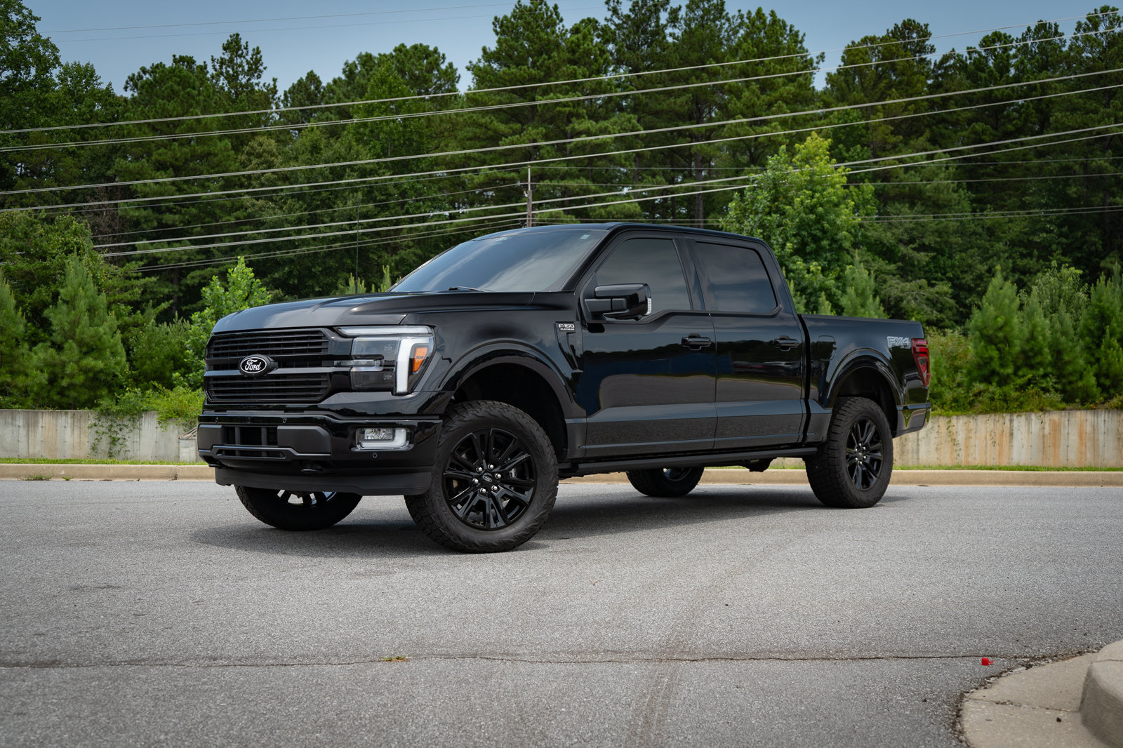 Used 2025 Ford F150 Platinum w/ Equipment Group 702A High AWD/4WD image 4