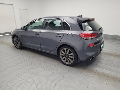 Used 2018 Hyundai Elantra GT Sport w/ Sport Tech Package 04 FWD image 3