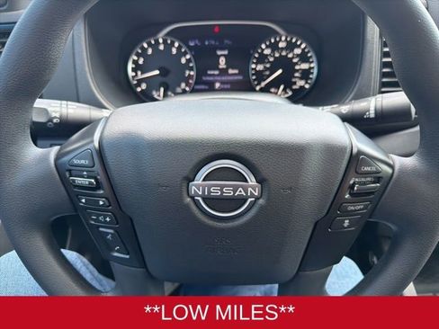 Used 2023 Nissan Frontier SV w/ Midnight Edition Package image 12