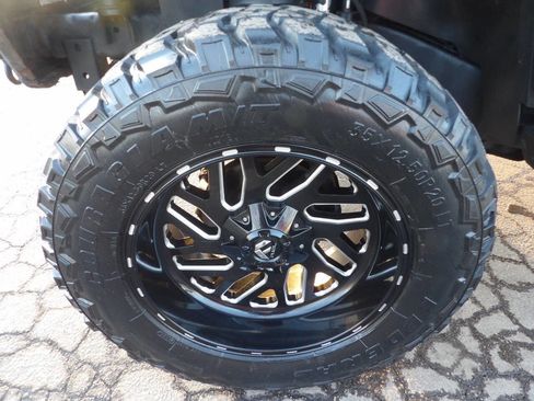 Used 2011 Jeep Wrangler Unlimited Sport image 5