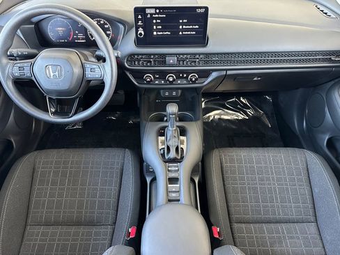 Certified 2026 Honda HR-V LX image 4