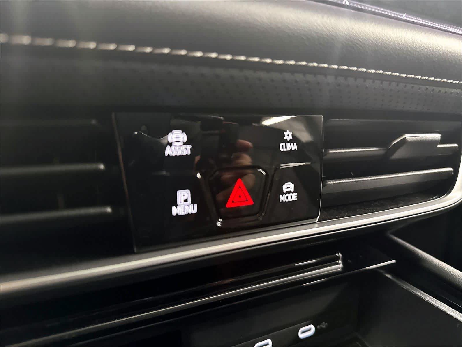 Used 2026 Volkswagen Atlas SEL Premium R-Line AWD/4WD image 18