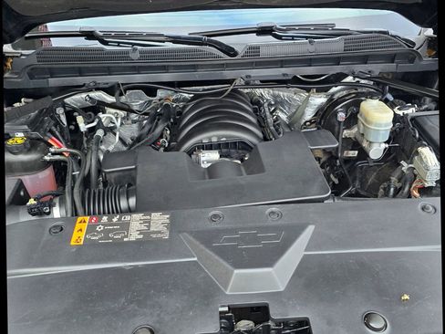 Used 2018 Chevrolet Silverado 1500 LT image 12