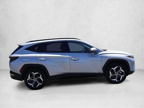 Used 2023 Hyundai Tucson Limited AWD/4WD image 4