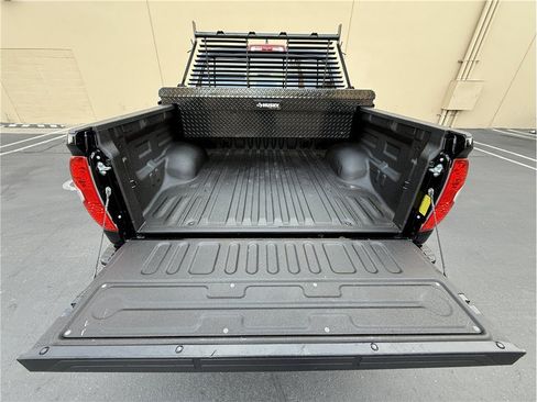 Used 2021 Toyota Tundra SR5 w/ TRD Off-Road Package AWD/4WD image 22