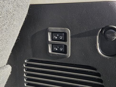 Used 2019 INFINITI QX80 Luxe w/ Proassist Package image 11