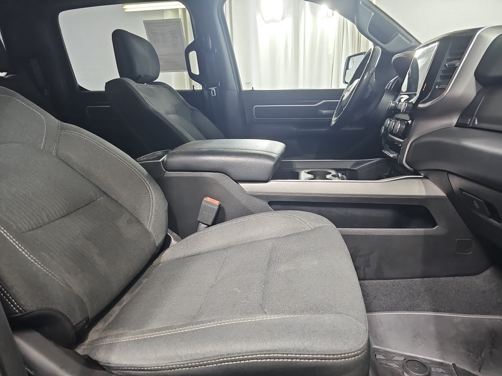 Used 2019 RAM 1500 Big Horn AWD/4WD image 13