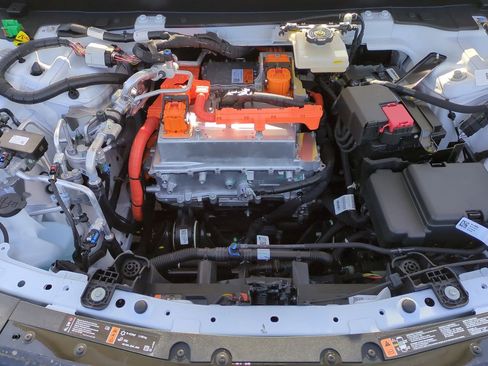 New 2025 Chevrolet Blazer EV LT image 25