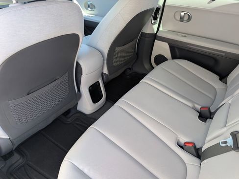 Used 2024 Hyundai Ioniq 5 Limited image 19