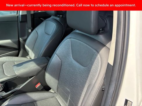 Certified 2023 Kia Niro Wave FWD image 9