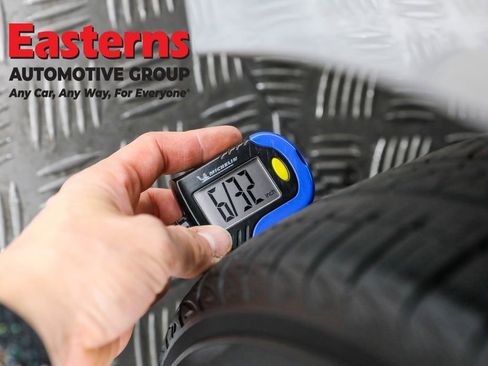 Used 2023 Toyota Corolla LE image 28