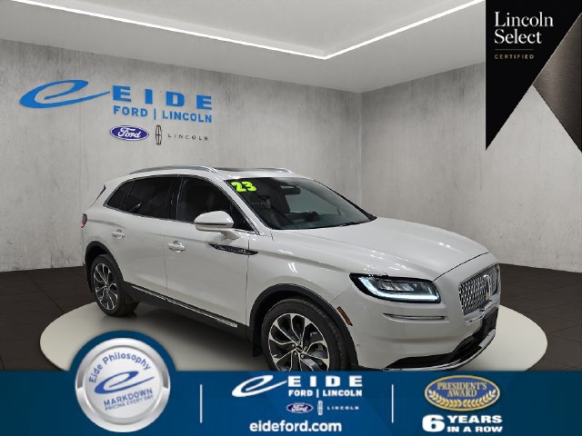 Used 2023 Lincoln Nautilus Reserve w/ Equipment Group 201A AWD/4WD image 1