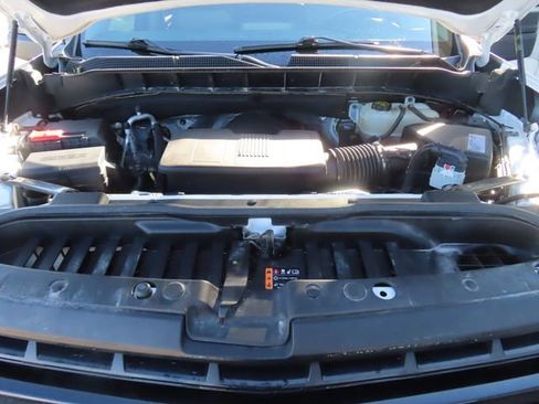 Used 2020 Chevrolet Silverado 1500 LT Trail Boss AWD/4WD image 12