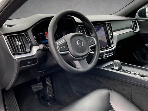 Certified 2023 Volvo S60 B5 Plus w/ Climate Package image 17