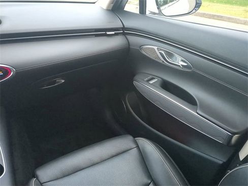 Used 2023 Genesis GV70 2.5T w/ Advanced Package image 15