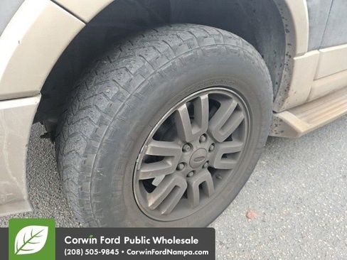 Used 2012 Ford Expedition EL XLT image 7