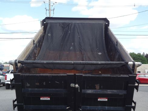 Used 2023 Ford F550 4x4 Regular Cab Super Duty image 4