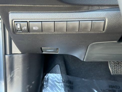 New 2026 Toyota Corolla SE FWD image 31
