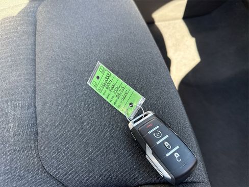 Used 2019 RAM 1500 Big Horn image 23