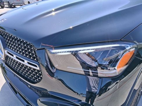 New 2026 Mercedes-Benz GLE 450 4MATIC image 4