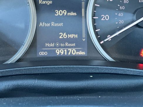 Used 2015 Lexus NX 300h AWD image 28