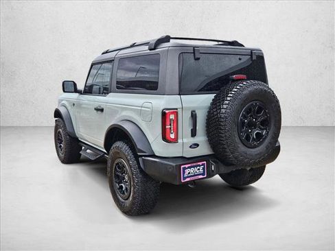 Used 2023 Ford Bronco Wildtrak image 8