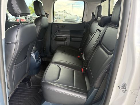 Used 2024 Ford Maverick Lariat w/ Black Appearance Package AWD/4WD image 10