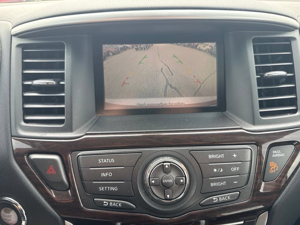 Used 2014 Nissan Pathfinder SL w/ SL Premium Package AWD/4WD image 20