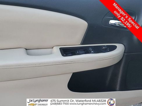 Used 2012 Chrysler 200 Limited image 20